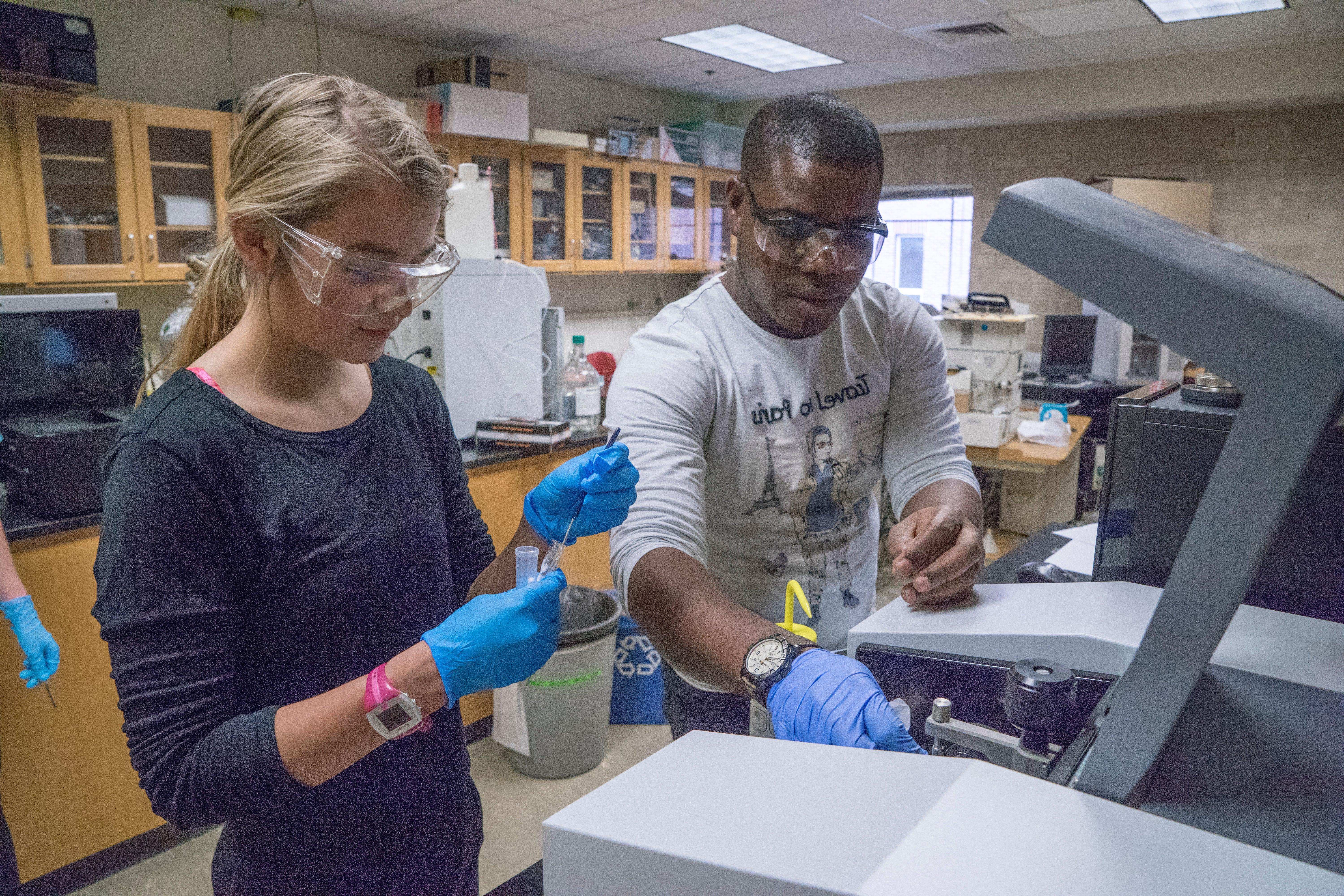 students working in lab